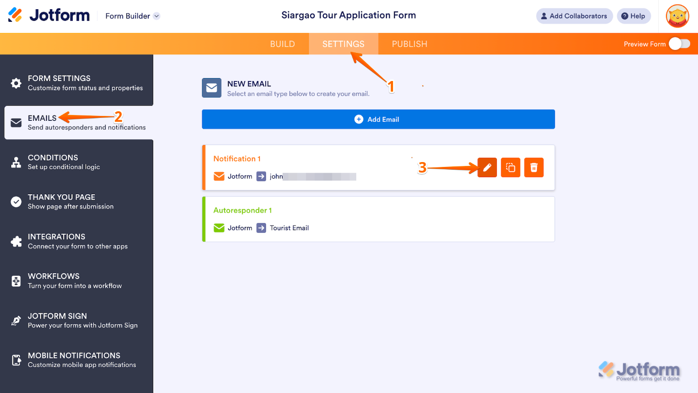 Configuración de formulario de Jotform, con la pestaña de Correos electrónicos seleccionada en el menú de la izquierda, mostrando el icono de lápiz en el Correo electrónico de notificación