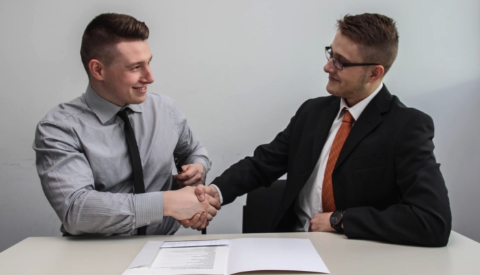 How to find a real estate broker