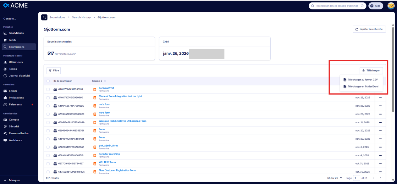 Capture d'écran de la page d'un rapport de recherche de soumissions dans la console d'administration dans Jotform Entreprise avec un encadré autour des options du bouton Télécharger