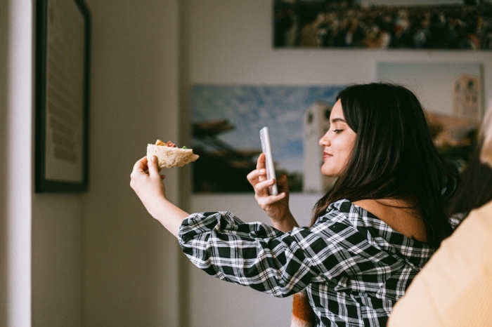 How to hire an influencer