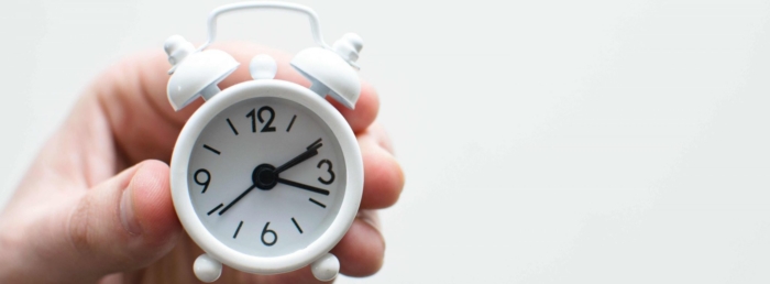 How to determine the best times to post on social media
