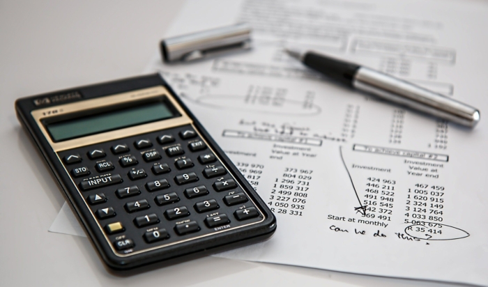 Figuring out how much to charge for tax preparation