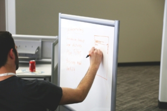 How to automate project management and workflows How to automate project management and workflows