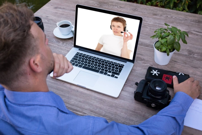 Google Meet vs Zoom: How to pick the best videoconferencing platform