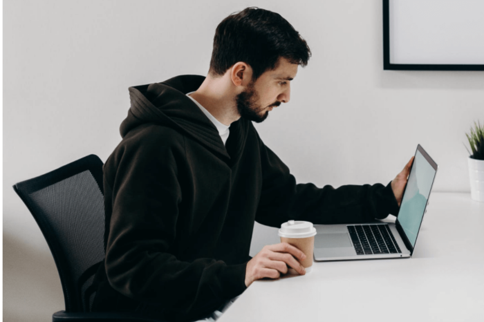 Order processing: 5 tips to improve your workflow