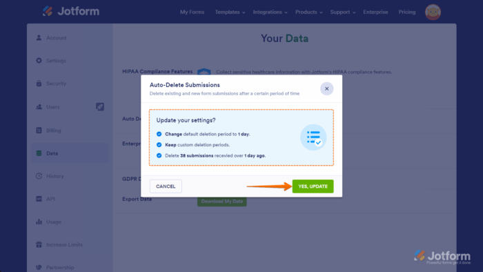 Auto-Delete Submissions window showing Yes Delete option moving old submissions to Trash in Jotform