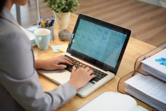 Book Like a Boss vs Acuity: Which is best? Book Like a Boss vs Acuity: Which is best?