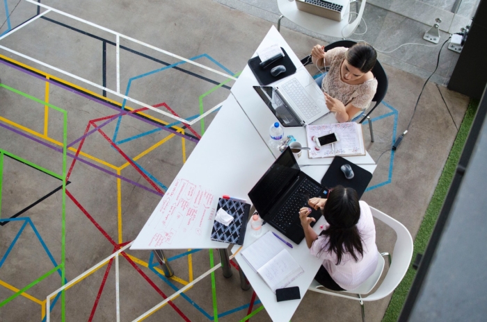 6 employee management apps to improve productivity in 2026