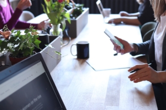 DocHub vs Docusign: Which is right for your business? DocHub vs Docusign: Which is right for your business?