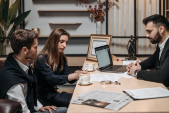 Authentisign vs Docusign: Which is better for real estate? Authentisign vs Docusign: Which is better for real estate?