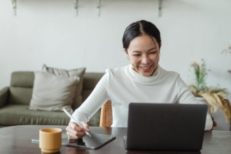 How to streamline Salesforce donation management How to streamline Salesforce donation management