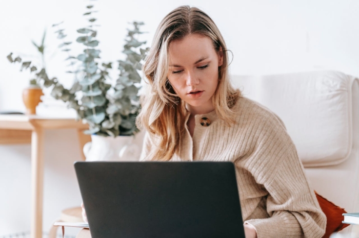 Research survey guide: Benefits, examples, and templates