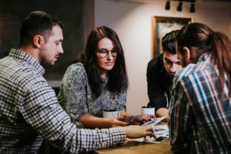 Die 10 besten Strategien zur Mitarbeiterbindung Die 10 besten Strategien zur Mitarbeiterbindung