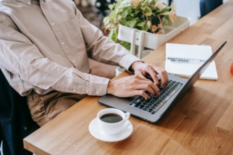Zendesk vs Intercom: Which is right for your business? Zendesk vs Intercom: Which is right for your business?