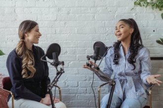 Best AI podcasts to listen to in 2025 Best AI podcasts to listen to in 2025