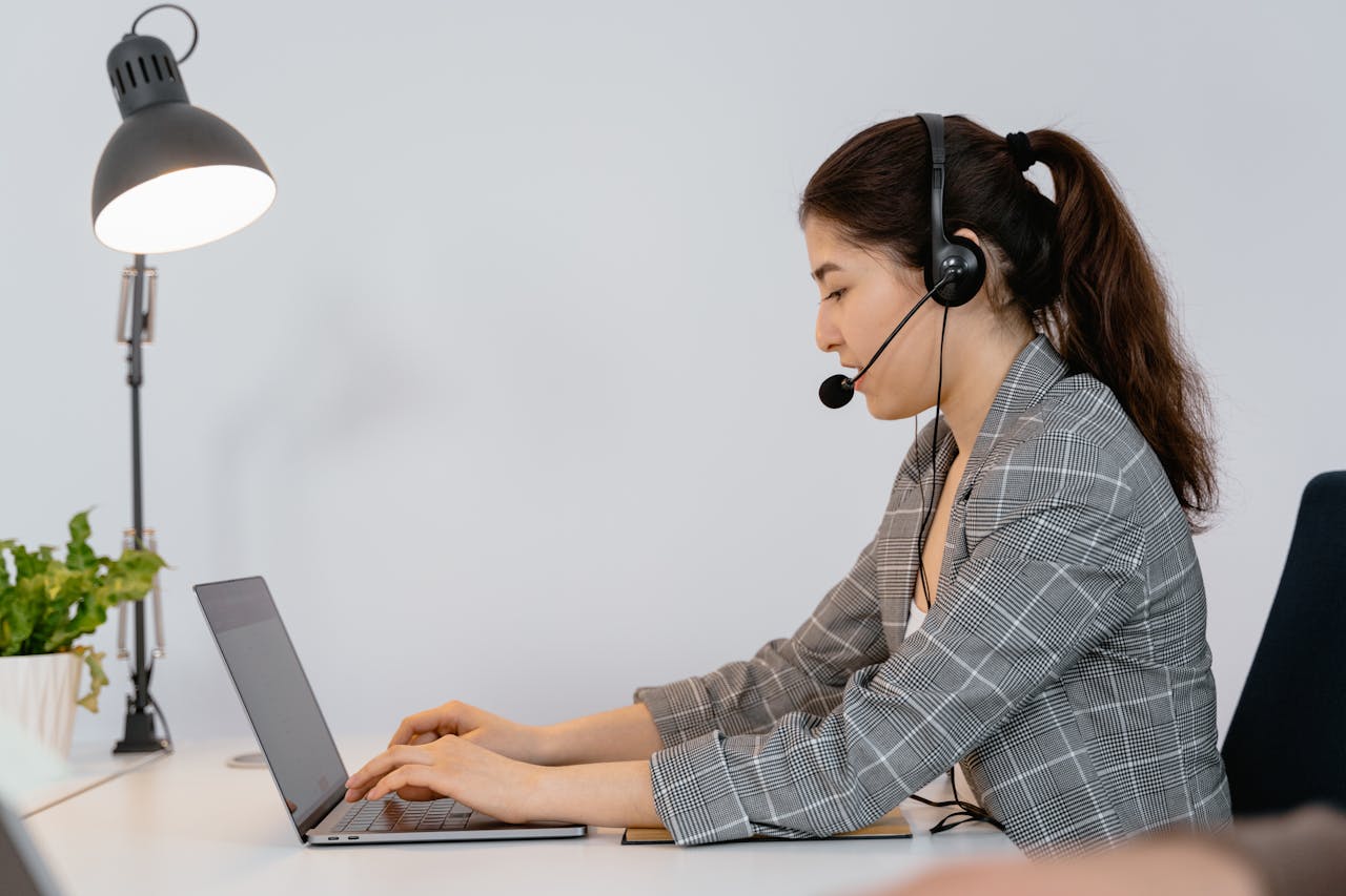 7 strategies to handle angry customers and boost service recovery