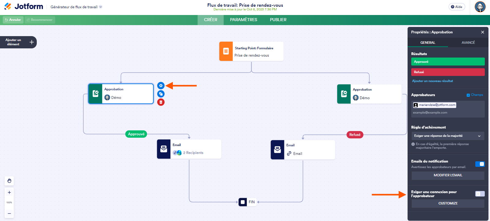 cliquer pour agrandir Capture d'écran d'un flux d'approbation avec une flèche pointant vers l'icône d'engrenage de l'élément Approbation et une autre pointant vers Exiger une connexion pour l'approbateur dans les Flux de travail Jotform