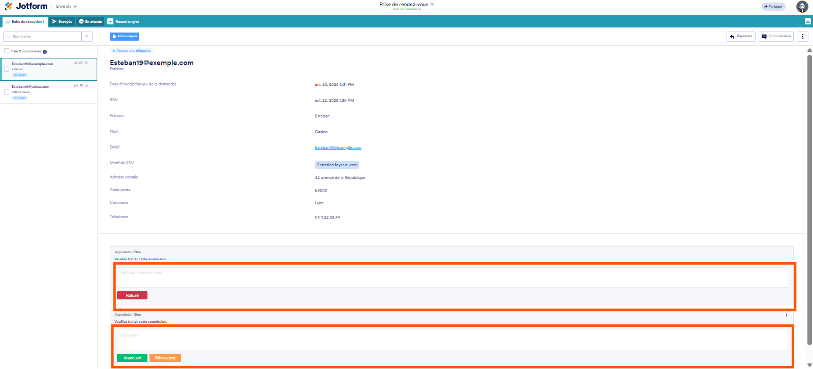 Capture d'écran d'une action requise d'approbation et un encadré pour Exiger des commentaires dans Jotform