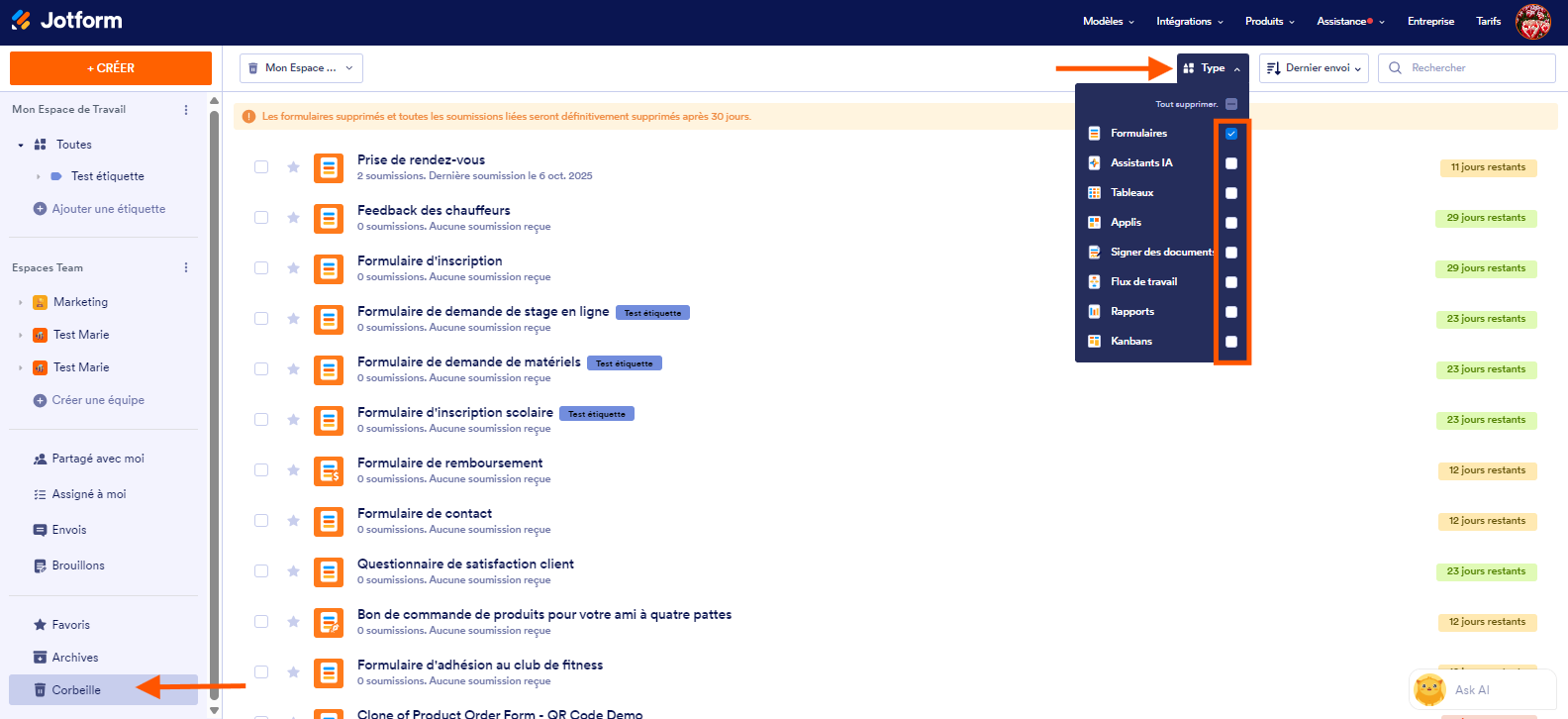 Capture d'écran de la page Mon espace de Travail avec une flèche pointant vers Corbeille en bas à gauche de l'écran, une autre pointant vers Type en haut et un encadré autour des cases dans la liste déroulante ouverte