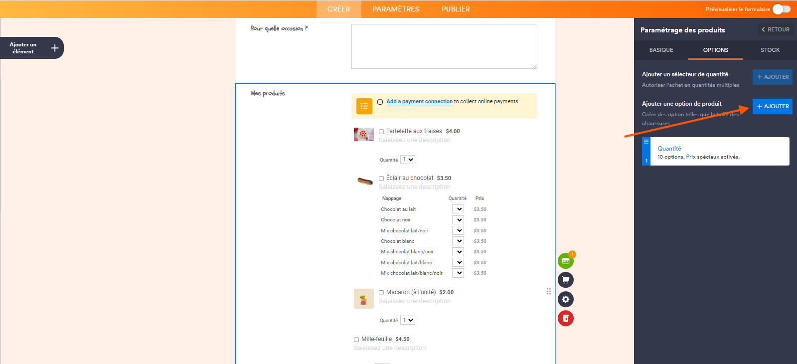 Capture d'écran d'un formulaire de commande de pâtisseries dans le Générateur de formulaires Jotform avec le volet Paramétrage des produits ouvert à droite et une flèche pointant vers le bouton Ajouter à droite de Ajouter une option de produit