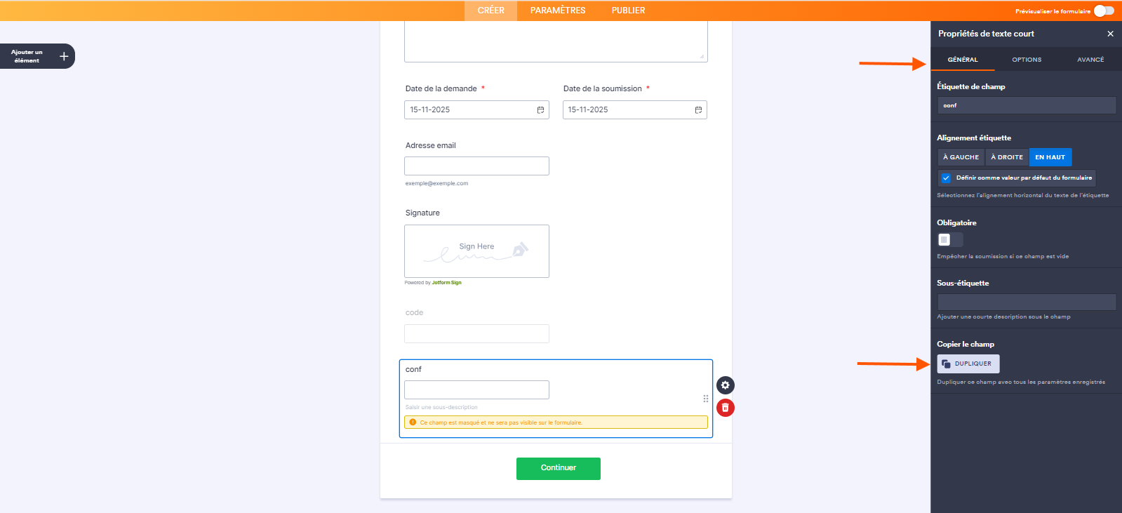 Capture d'écran d'un formulaire dans le Générateur de formulaires Jotform avec le volet Propriétés du texte court ouvert à droite, une flèche pointant vers l'onglet Général et une autre pointant vers le bouton Dupliquer