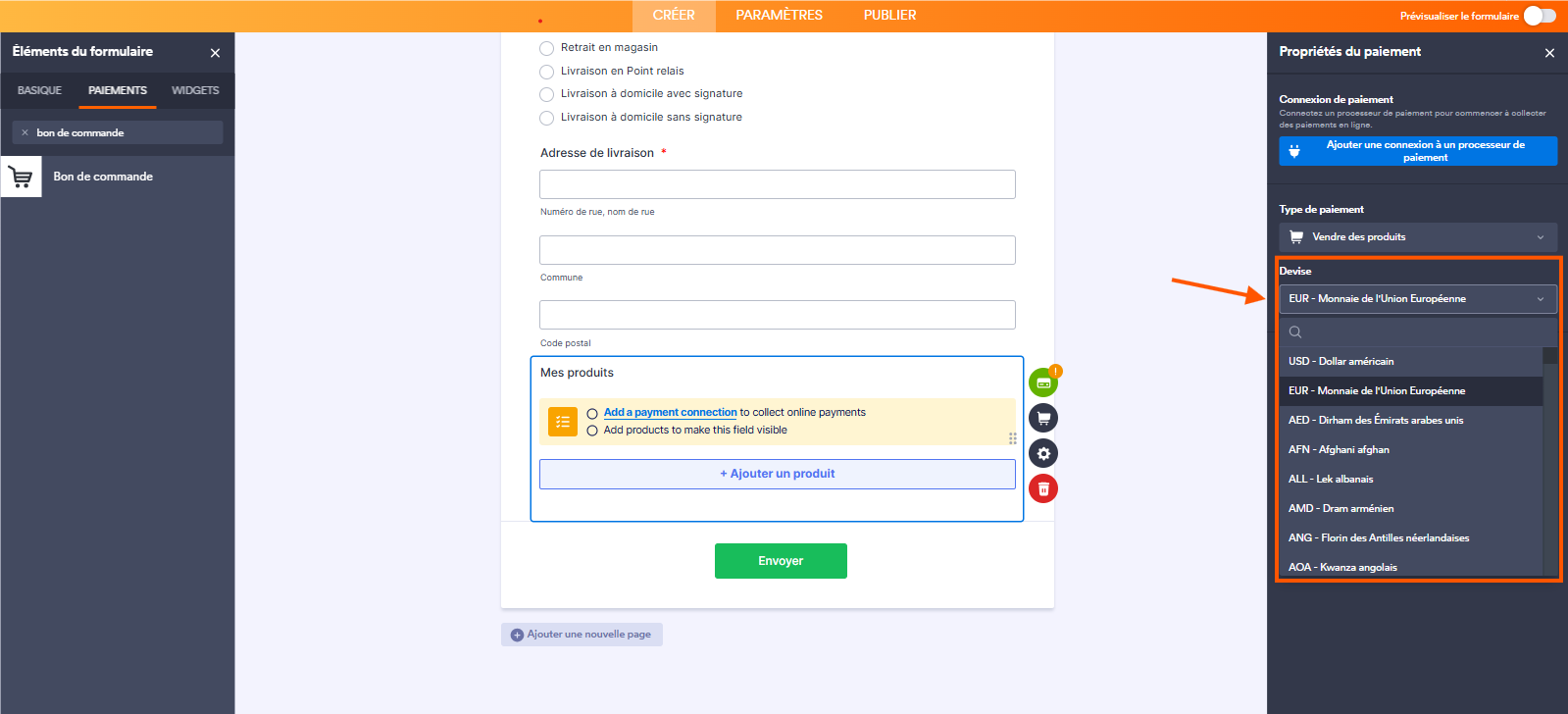 Capture d'écran d'un formulaire Bon de commande dans le Générateur de formulaires Jotform avec un élément de paiement « Bon de commande » et le volet Propriétés du paiement ouvert, avec un encadré autour des options de la section Devise et une flèche pointant vers EUR