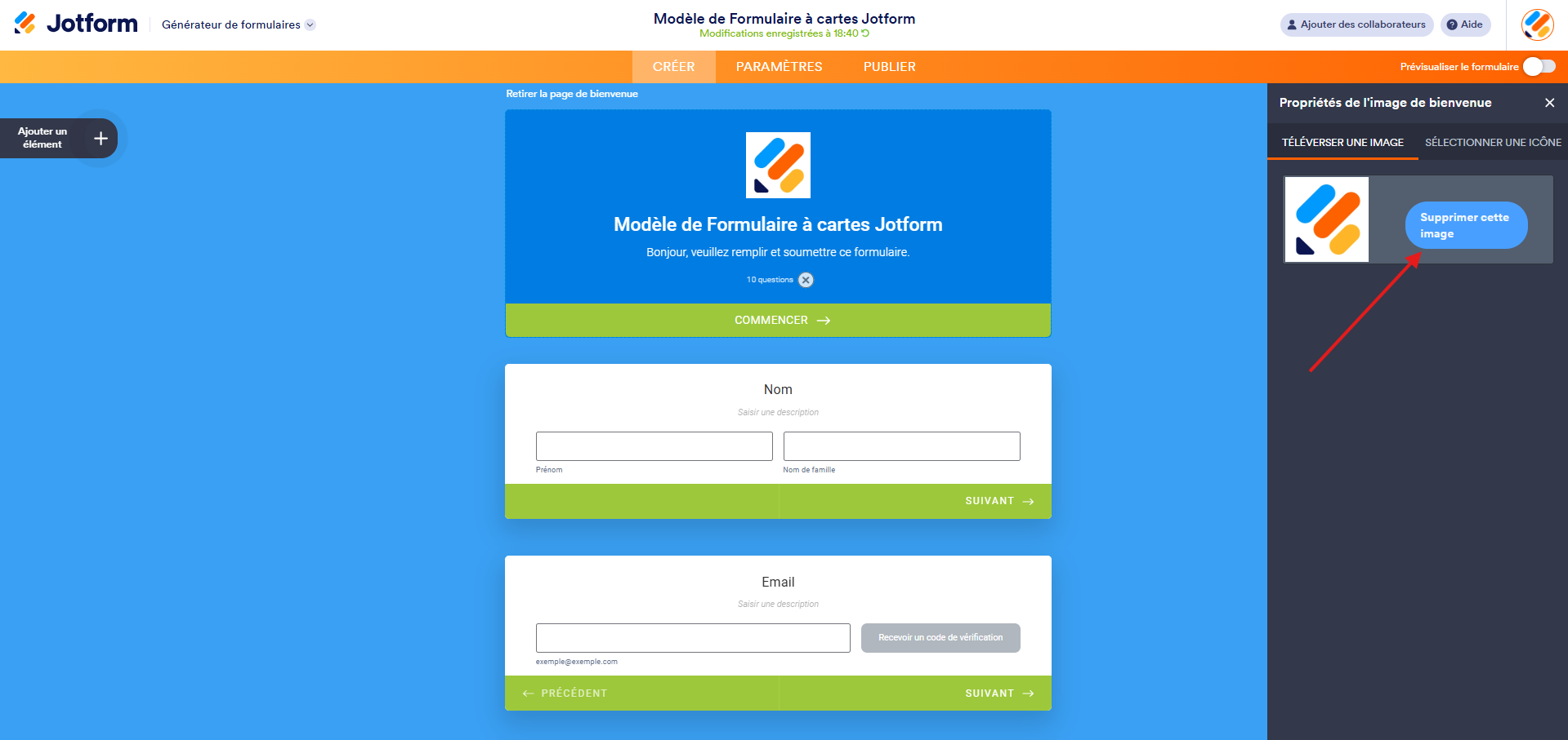 Capture d'écran d'un formulaire à cartes dans le Générateur de formulaires Jotform avec une flèche vers le bouton Supprimer cette image dans le volet Propriétés de l'image de bienvenue