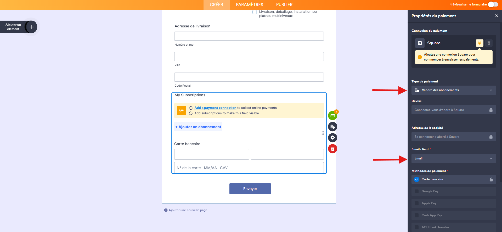 Capture d'écran d'un formulaire dans le Générateur de formulaires Jotform avec une flèche vers Vendre des abonnements et une autre vers le champ Email sélectionné dans Email client dans le volet Propriétés du paiement