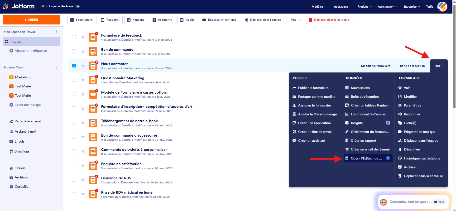 Capture d'écran de la page Mes formulaires dans le Générateur de formulaires de Jotform avec un formulaire sélectionné, une flèche vers Plus, et une autre vers Ouvrir l'Éditeur de PDF