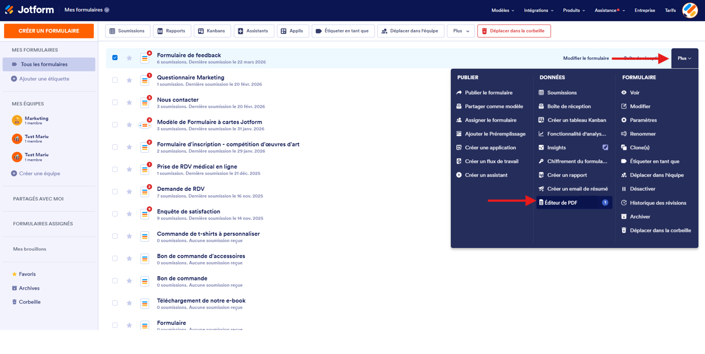 Capture d'écran de la page Mes formulaires du Générateur de formulaires Jotform avec le menu Plus ouvert à droite et une flèche pointant vers Éditeur de PDF dans la colonne Données