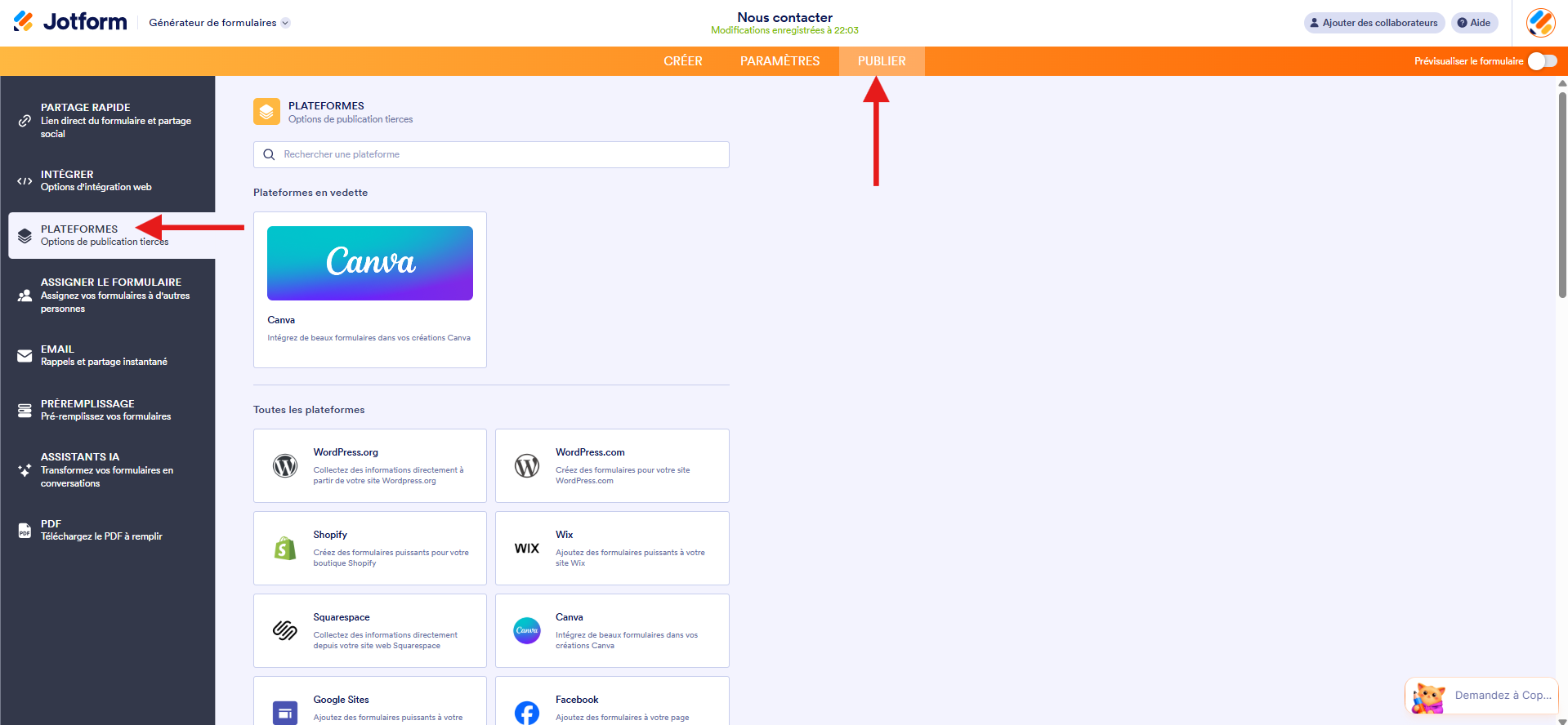 Capture de l'écran Plateformes dans le Générateur de formulaires Jotform avec une flèche vers Publier et une autre vers Plateformes
