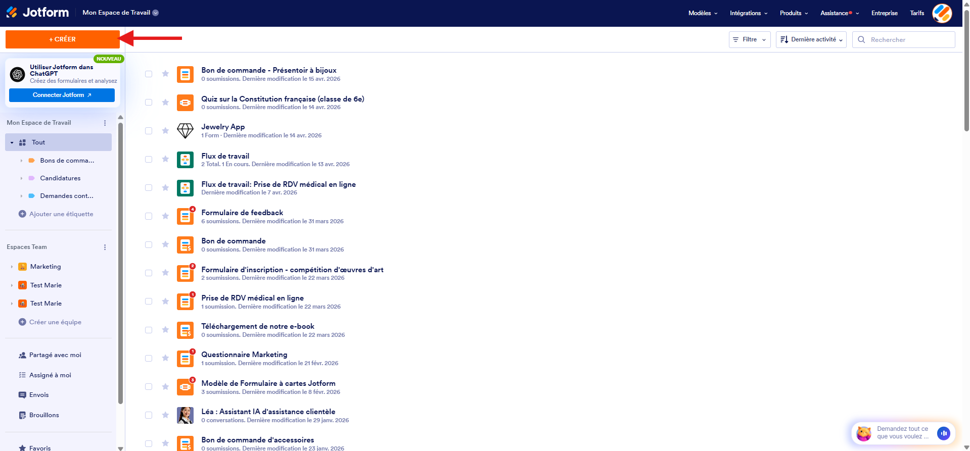 Capture d'écran de Mon Espace de Travail dans le Générateur de formulaires Jotform avec une flèche pointant vers le bouton Créer