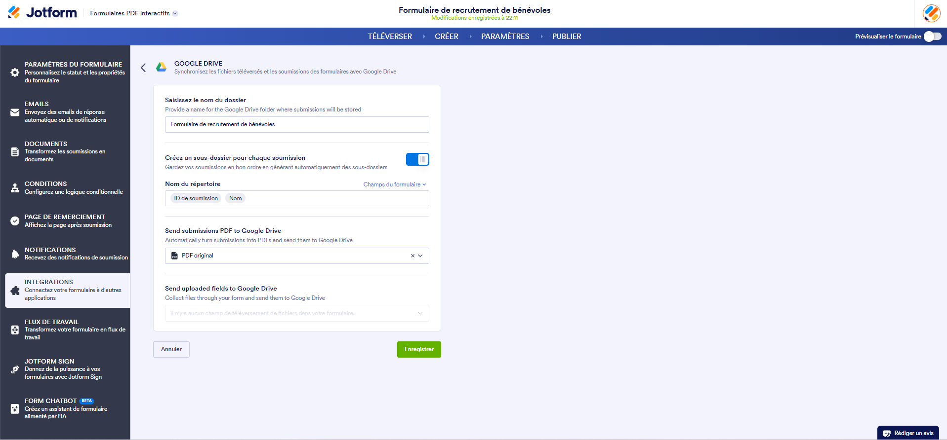 Capture d'écran de l'intégration Google Drive dans le Générateur de formulaires PDF interactifs avec les paramètres de dossier, de PDF et de téléchargement de fichiers à configurer