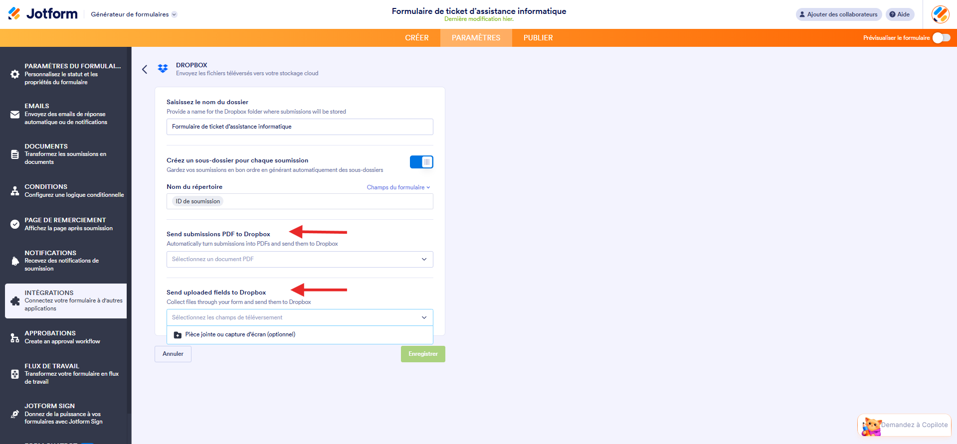 Capture d'écran de la page de l'intégration Dropbox dans le Générateur de formulaires Jotform avec une flèche vers la section Envoyer les PDF des soumissions vers Dropbox et une autre vers Envoyer les fichiers téléversés vers Dropbox