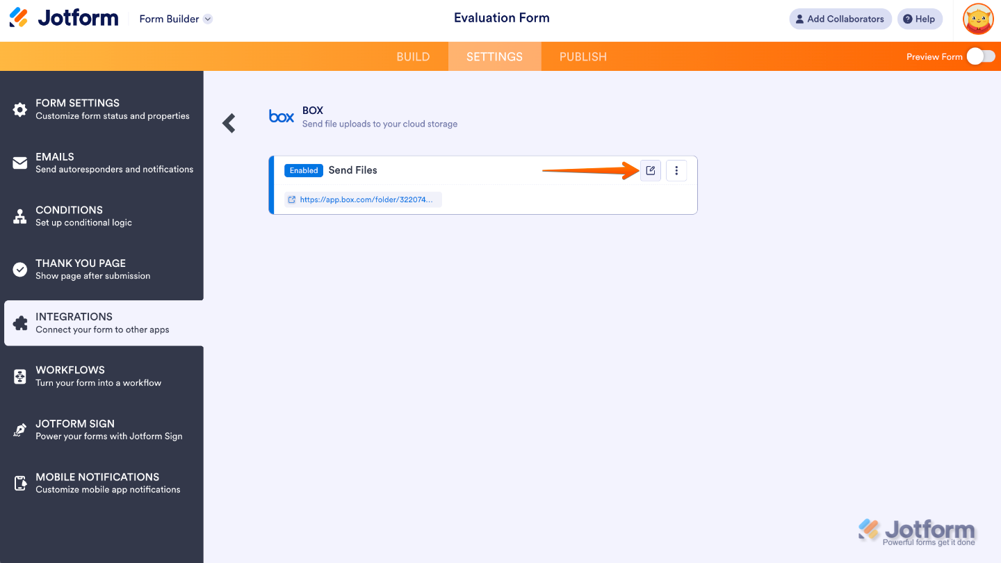 Capture d'écran de la page d'intégration Box dans le Générateur de formulaires Jotform avec la connexion établie et une flèche pointant vers l'icône modifier pour ajouter des métadonnées