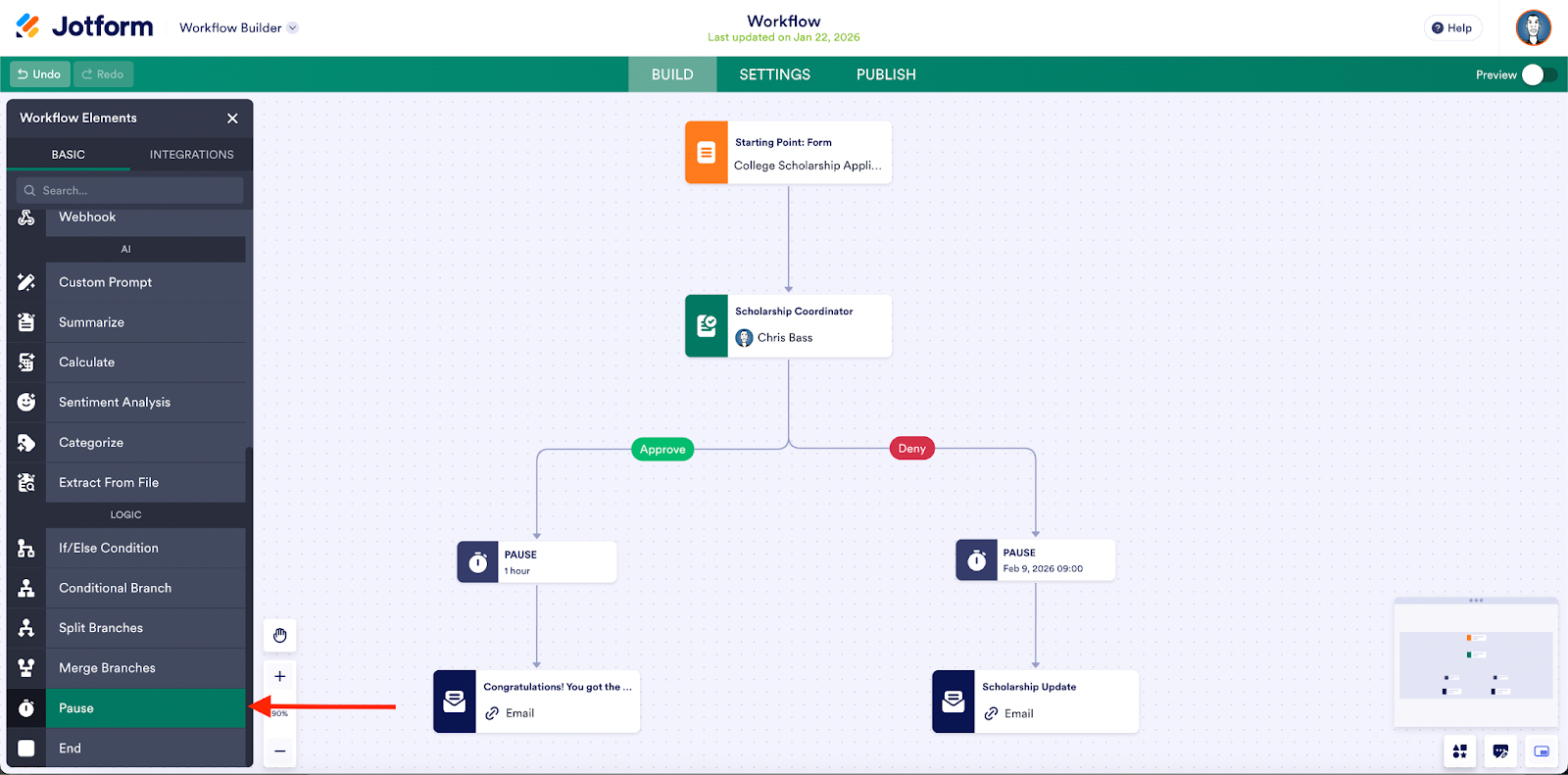 Klick auf die Pause-Schaltfläche unter den Workflow-Elementen
