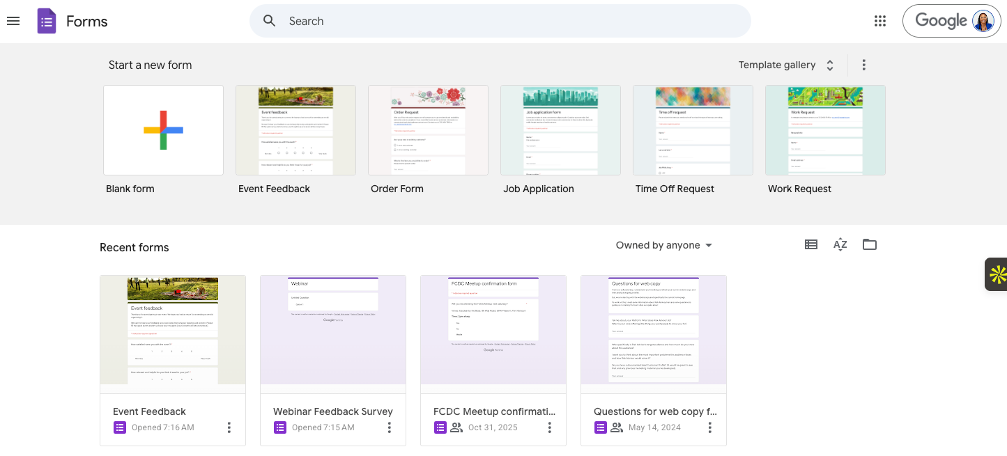 Complementos de Google Forms AI Form Builder