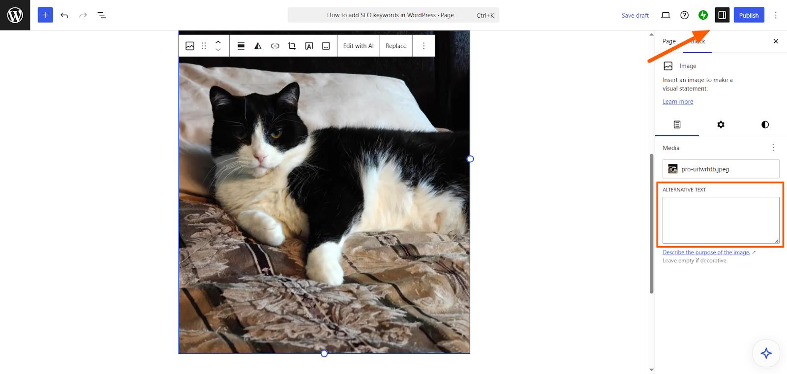 Screenshot of the WordPress editor showing an image block selected, with the settings panel open and the “Alternative Text” field highlighted for adding alt text