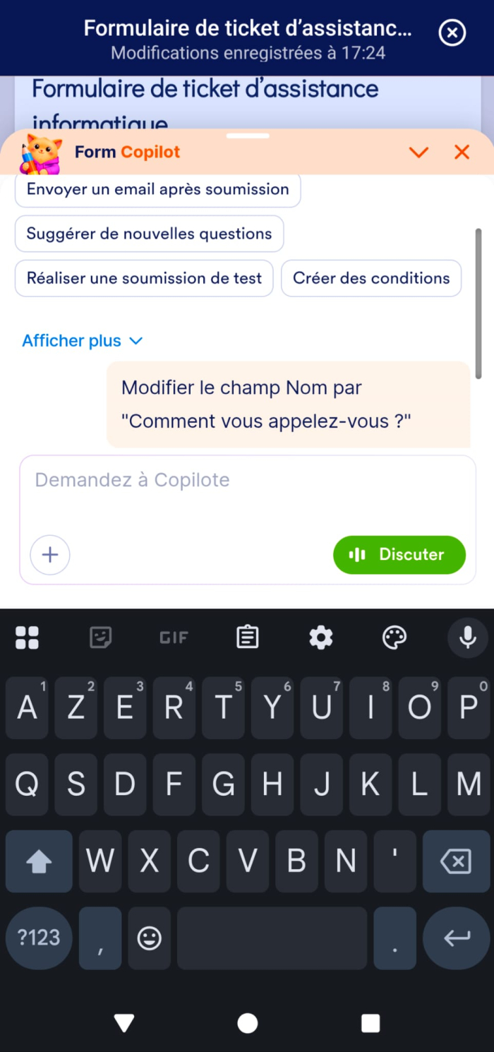 Saisie d'une instruction dans le Copilote de formulaire Jotform sur un appareil mobile